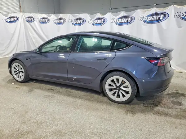5YJ3E1EA9NF291077 2022 TESLA MODEL 3 - Image 2