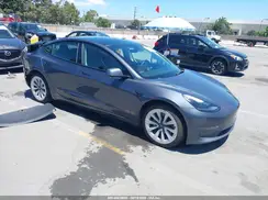 5YJ3E1EA9NF295145 2022 TESLA MODEL 3