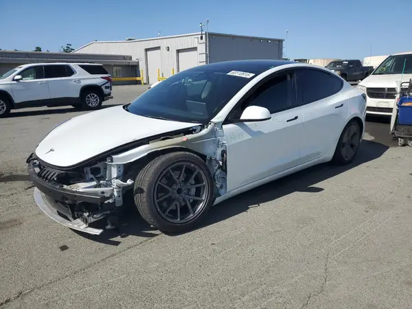 5YJ3E1EA9NF302093 2022 TESLA MODEL 3 - Image 1