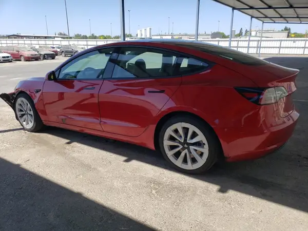 5YJ3E1EA9NF303809 2022 TESLA MODEL 3 - Image 2