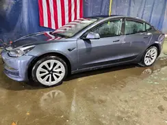 5YJ3E1EA9NF303843 2022 TESLA MODEL 3