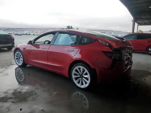 5YJ3E1EA9NF303955 2022 TESLA MODEL 3 - Image 2
