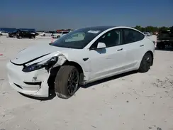 5YJ3E1EA9NF315233 2022 TESLA MODEL 3