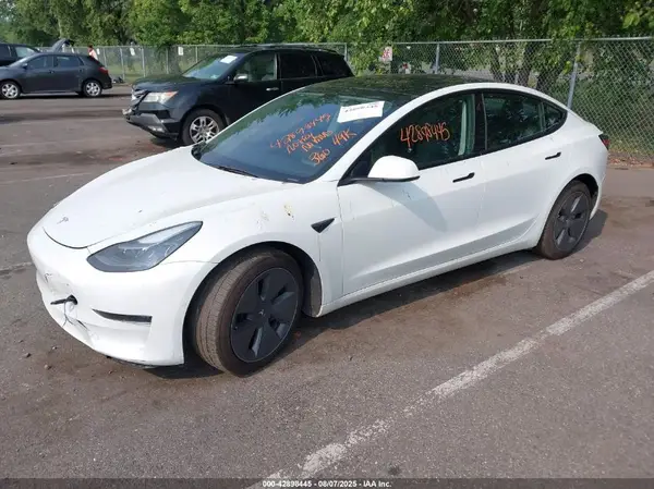 5YJ3E1EA9NF316639 2022 TESLA MODEL 3 - Image 2