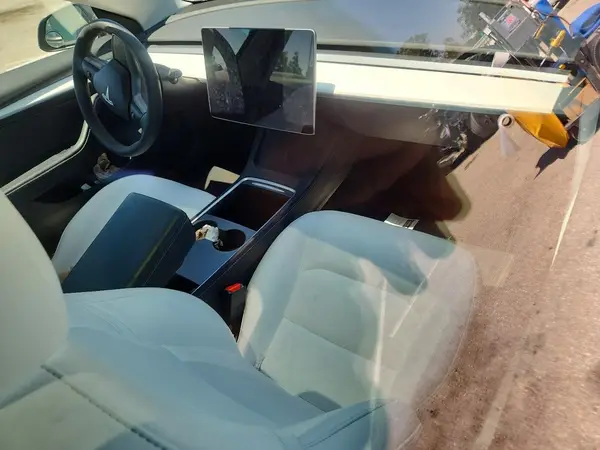5YJ3E1EA9NF322859 2022 TESLA MODEL 3 - Image 8