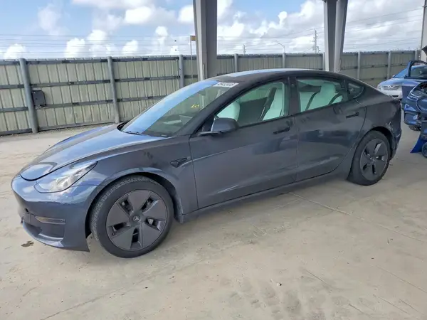 5YJ3E1EA9NF330119 2022 TESLA MODEL 3 - Image 1