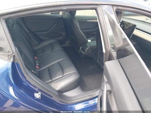 5YJ3E1EA9NF334073 2022 TESLA MODEL 3 - Image 8