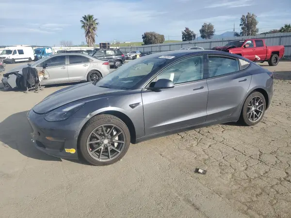 5YJ3E1EA9NF344280 2022 TESLA MODEL 3 - Image 1