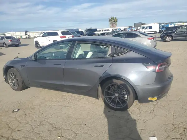 5YJ3E1EA9NF344280 2022 TESLA MODEL 3 - Image 2