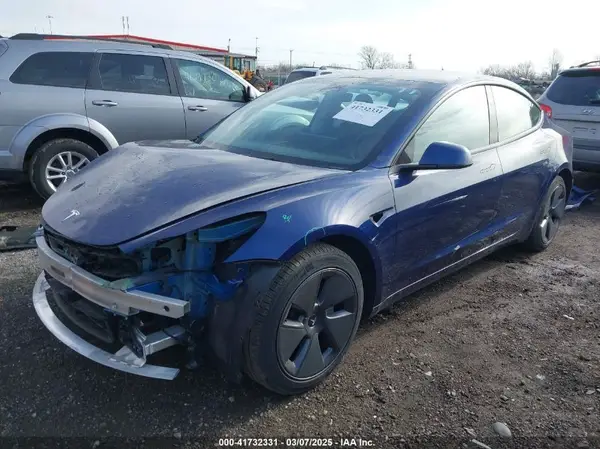 5YJ3E1EA9NF345915 2022 TESLA MODEL 3 - Image 2
