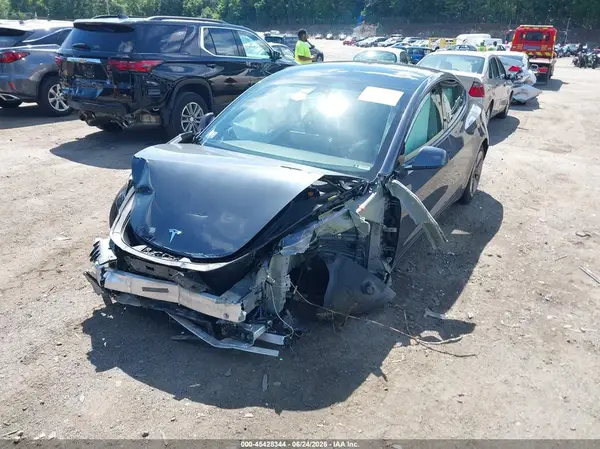 5YJ3E1EA9NF352654 2022 TESLA MODEL 3 - Image 2