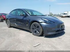 5YJ3E1EA9NF355117 2022 TESLA MODEL 3