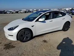 5YJ3E1EA9NF357661 2022 TESLA MODEL 3