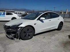 5YJ3E1EA9NF359670 2022 TESLA MODEL 3