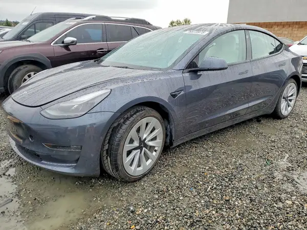 5YJ3E1EA9NF362293 2022 TESLA MODEL 3 - Image 1