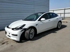 5YJ3E1EA9NF368711 2022 TESLA MODEL 3
