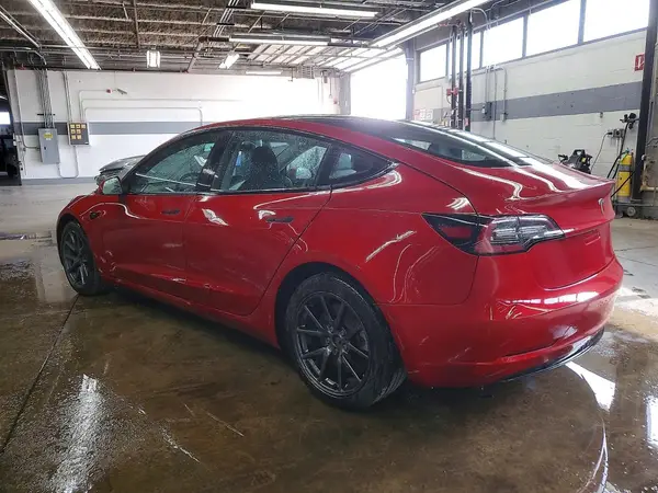 5YJ3E1EA9NF368840 2022 TESLA MODEL 3 - Image 2