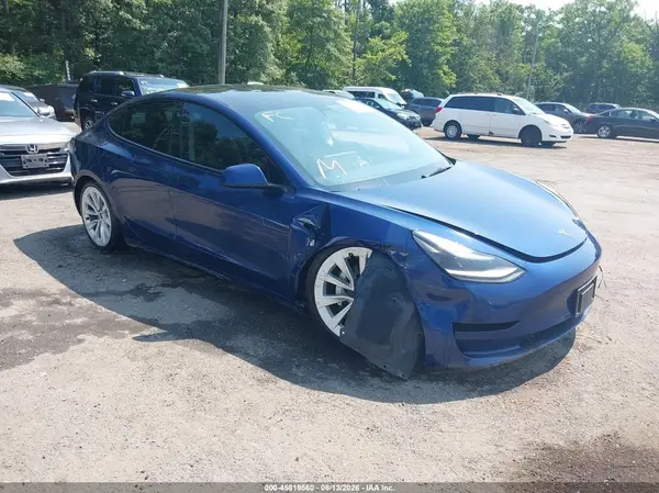 5YJ3E1EA9NF369194 2022 TESLA MODEL 3 - Image 1