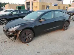 5YJ3E1EA9NF369969 2022 TESLA MODEL 3