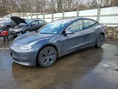 5YJ3E1EA9NF370345 2022 TESLA MODEL 3