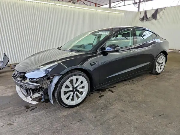 5YJ3E1EA9NF371219 2022 TESLA MODEL 3 - Image 1