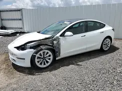 5YJ3E1EA9NF371625 2022 TESLA MODEL 3