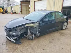 5YJ3E1EA9NF371737 2022 TESLA MODEL 3