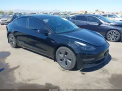 5YJ3E1EA9NF373097 2022 TESLA MODEL 3