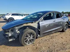 5YJ3E1EA9NF376694 2022 TESLA MODEL 3