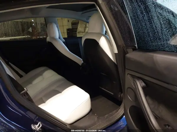 5YJ3E1EA9PF384023 2023 TESLA MODEL 3 - Image 8