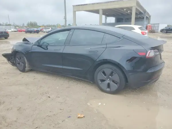 5YJ3E1EA9PF385396 2023 TESLA MODEL 3 - Image 2