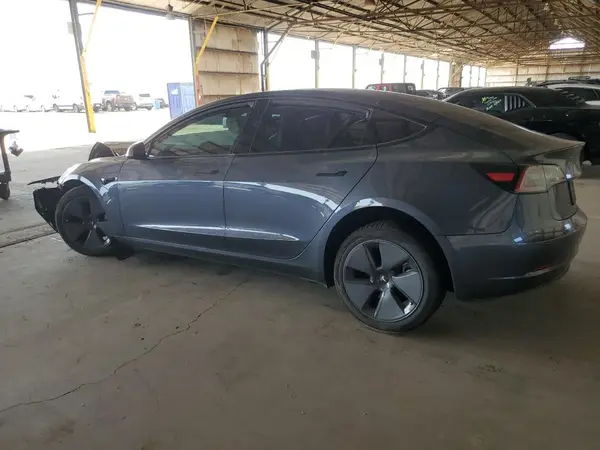 5YJ3E1EA9PF385771 2023 TESLA MODEL 3 - Image 2