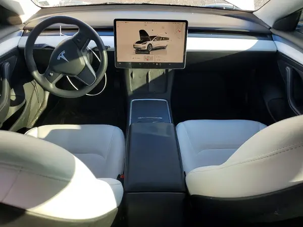 5YJ3E1EA9PF393806 2023 TESLA MODEL 3 - Image 8