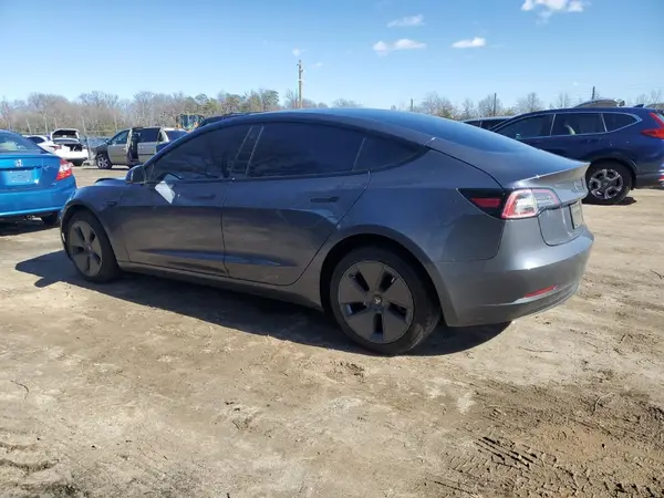 5YJ3E1EA9PF397497 2023 TESLA MODEL 3 - Image 2