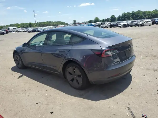 5YJ3E1EA9PF397502 2023 TESLA MODEL 3 - Image 2