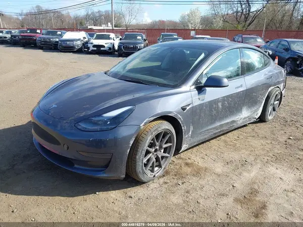 5YJ3E1EA9PF400799 2023 TESLA MODEL 3 - Image 2