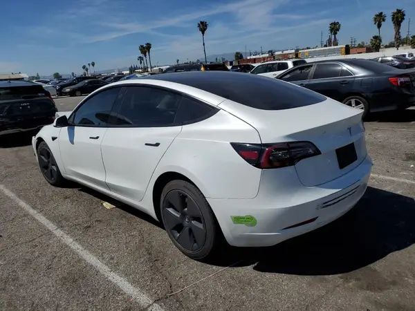 5YJ3E1EA9PF401418 2023 TESLA MODEL 3 - Image 2