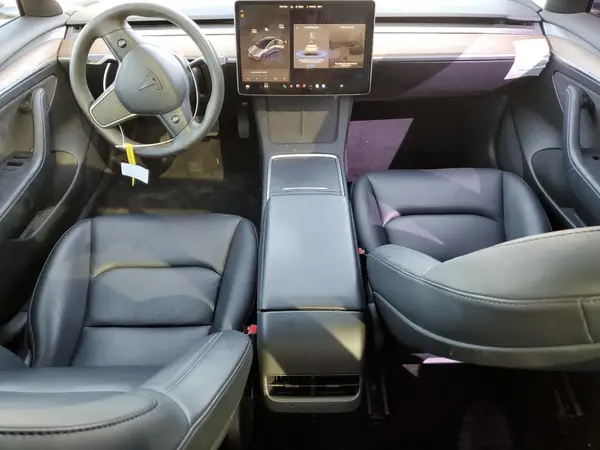 5YJ3E1EA9PF402374 2023 TESLA MODEL 3 - Image 8