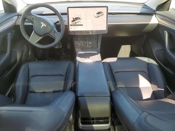 5YJ3E1EA9PF403024 2023 TESLA MODEL 3 - Image 8