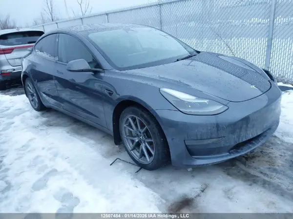 5YJ3E1EA9PF403489 2023 TESLA MODEL 3 - Image 1