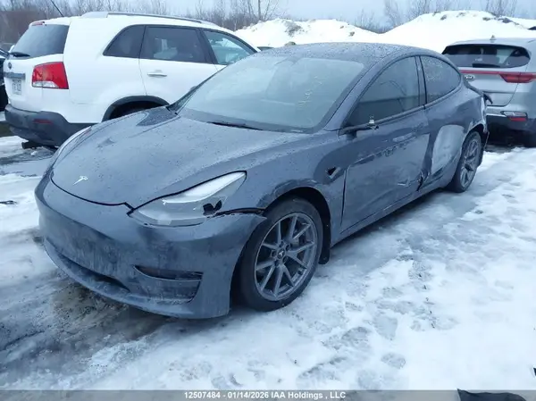 5YJ3E1EA9PF403489 2023 TESLA MODEL 3 - Image 2