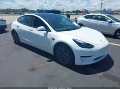 5YJ3E1EA9PF404769 2023 TESLA MODEL 3