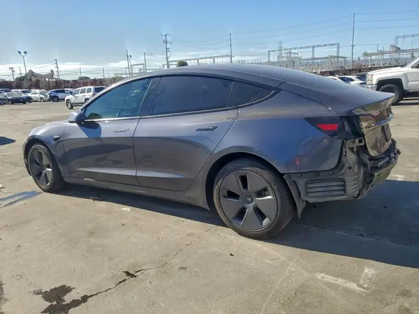 5YJ3E1EA9PF404772 2023 TESLA MODEL 3 - Image 2