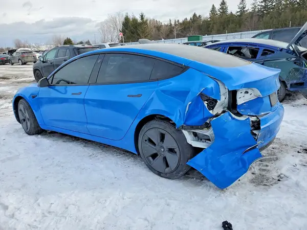 5YJ3E1EA9PF406635 2023 TESLA MODEL 3 - Image 2