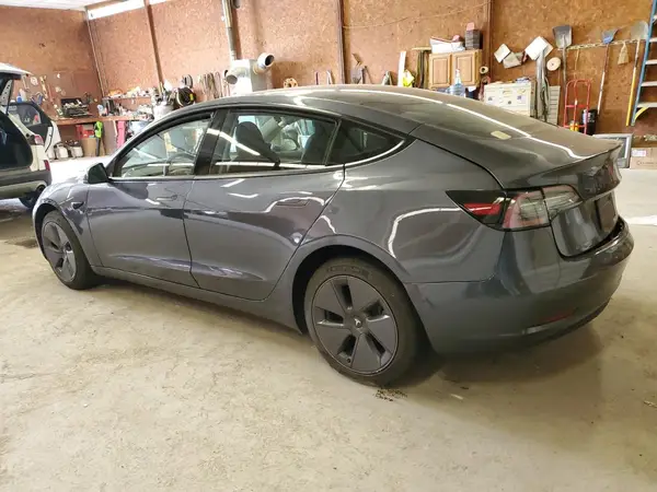 5YJ3E1EA9PF418655 2023 TESLA MODEL 3 - Image 2