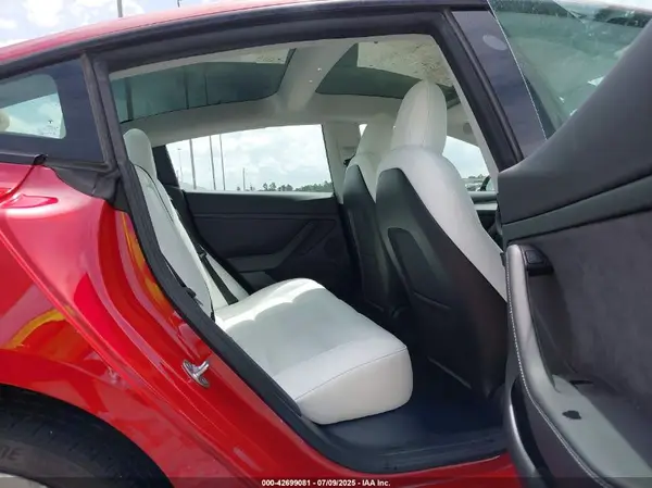 5YJ3E1EA9PF425380 2023 TESLA MODEL 3 - Image 8