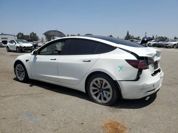 5YJ3E1EA9PF426030 2023 TESLA MODEL 3 - Image 2