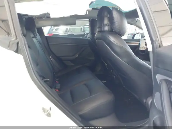 5YJ3E1EA9PF427100 2023 TESLA MODEL 3 - Image 8