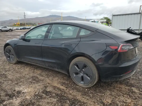 5YJ3E1EA9PF428070 2023 TESLA MODEL 3 - Image 2
