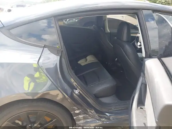 5YJ3E1EA9PF430787 2023 TESLA MODEL 3 - Image 8